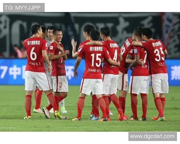 广岛与广州恒大淘宝的对决：亚洲足球的激情碰撞与荣耀之争